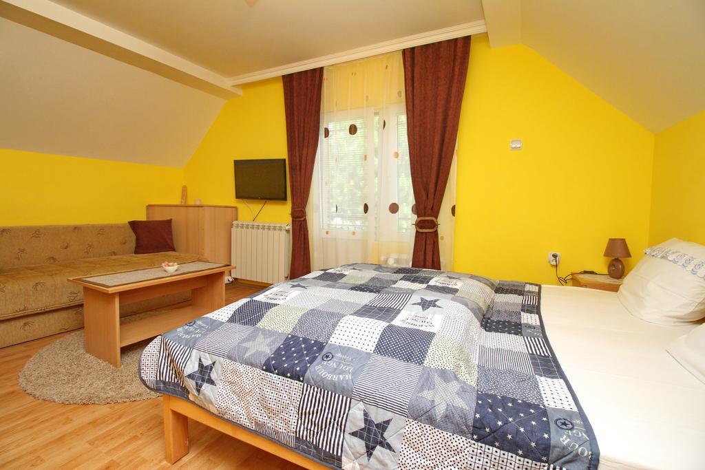 Apartments Junior Zlatibor Eksteriør billede